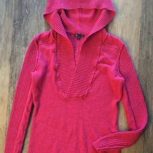 GAP Sweaters - 🌵3 for $20🌵Gap Women’s Pink Hooded Sweater M